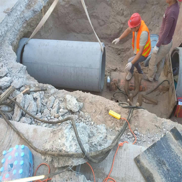 非开挖管道修复工艺(图1)