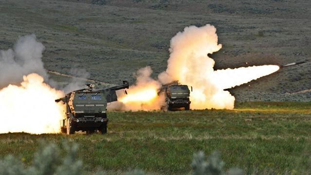 俄导弹击穿地下基地暴击训练中心对乌高官动真格吓退北约援军 俄军报复全面升级(图1)