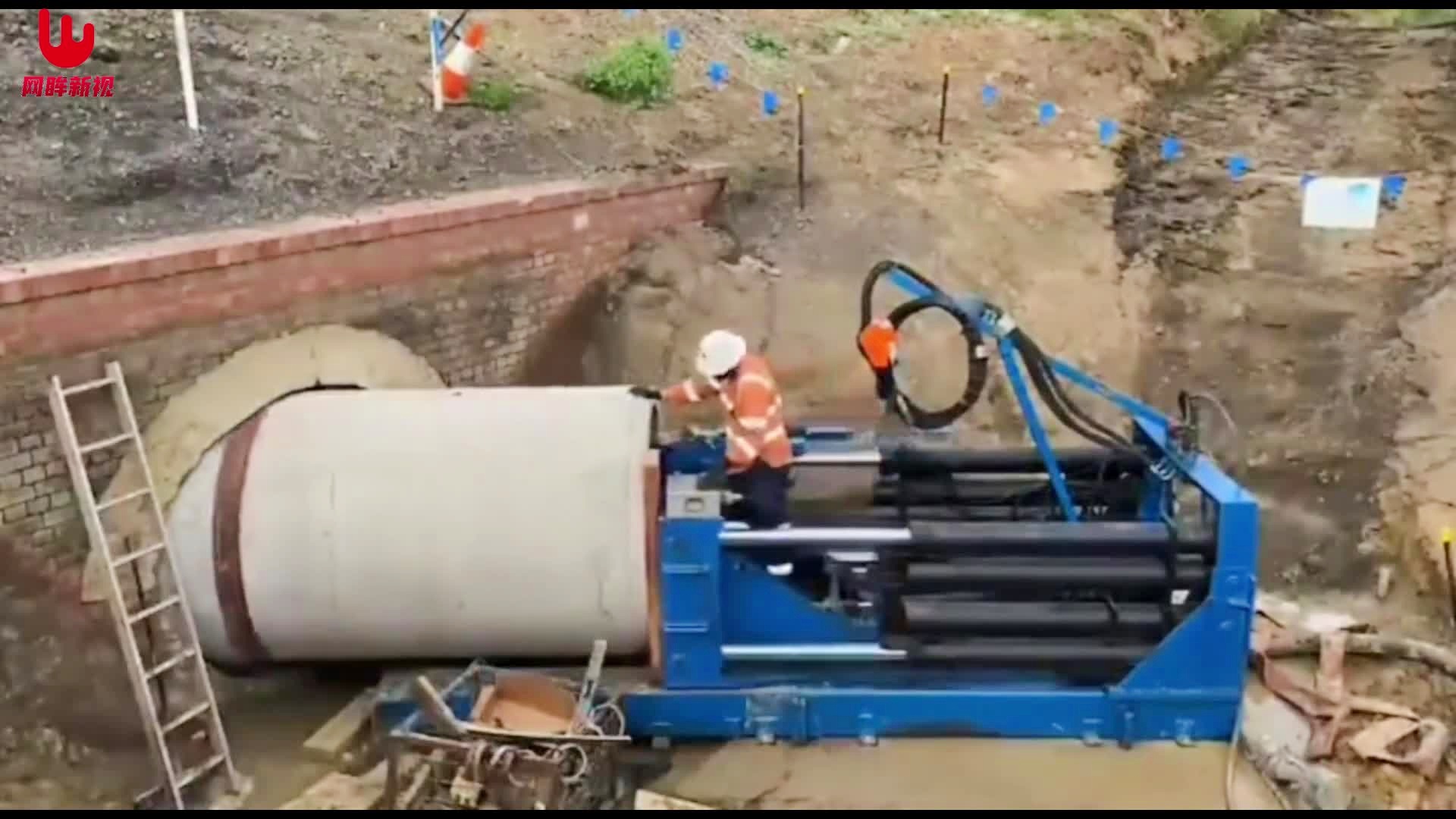 福建巨联取得结合机器人进行管道紫外光固化非开挖修复方法专利(图1)
