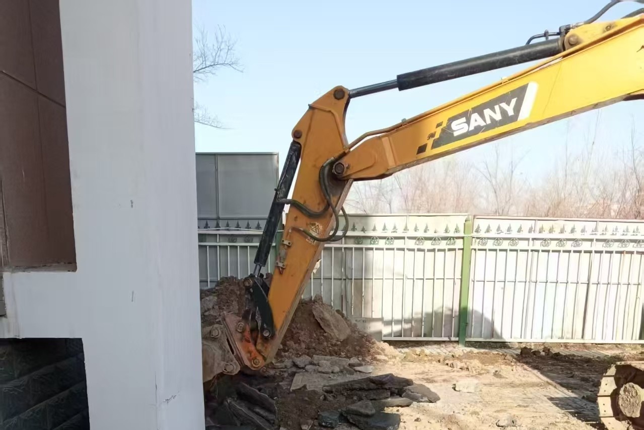 解决“急难愁盼”！一四四团社区闲置地下室改造完工(图1)