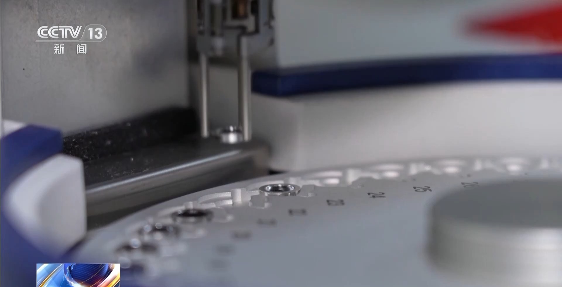 年中经济观察丨“两重”项目深入老社区 迷你设备解决施工难题(图19)