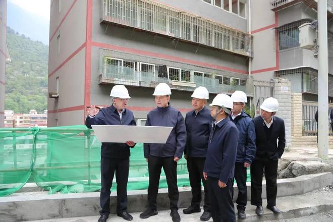 沈阳在康定市调研城市更新工作(图3)