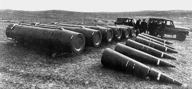 俄罗斯轰炸机“傻呵呵”露天停放被乌军击中41架是因为遵守美俄New-START规定？(图11)