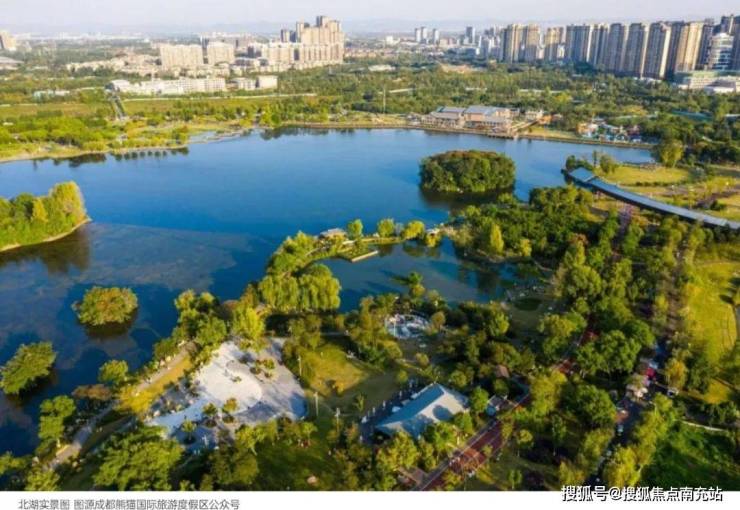 成都「北湖揽樾」售楼部电线月房价走势_春节优惠出炉_线上预约看房(图2)