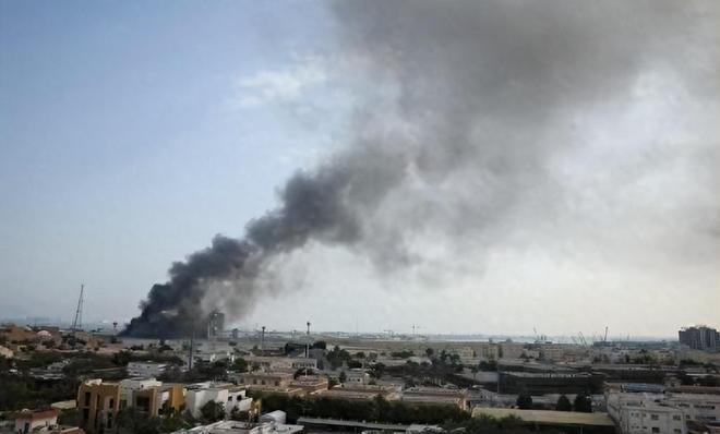 以国防部大楼被击中！英媒：美以拦截弹月末将耗尽真拦不住了(图2)