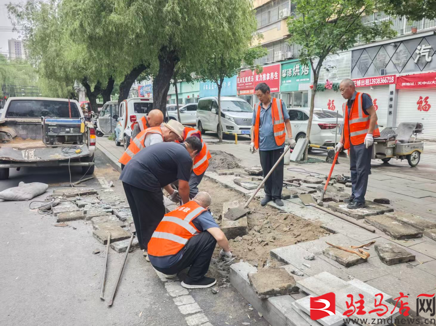 开发区城市管理事务中心扎实开展市政设施管养工作(图1)